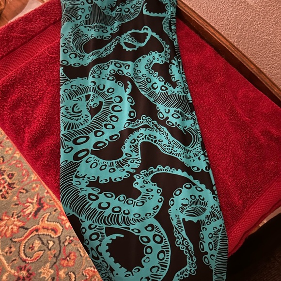 OUTRAGEOUS KRAKEN 1)Sweater 2)Krakentube-dress 3)HOTTEST❤️‍🔥❣️crop🔝🔥🧯 4)Bowkini. - Picture 8 of 16